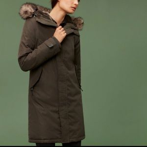 Aritzia | TNA Parka / Winter Coat
